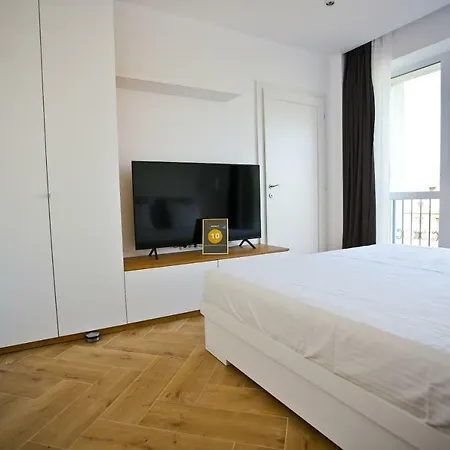 Apartment Ale's In The Center Bukarest