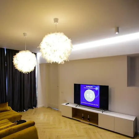 Ale's In The Center Apartment Bucharest