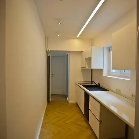 Ale's In The Center Apartment *