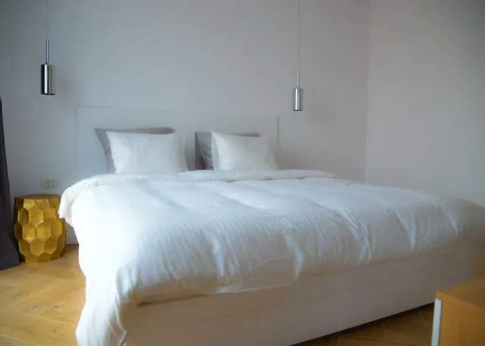 Ale's In The Center Apartman Bukarest