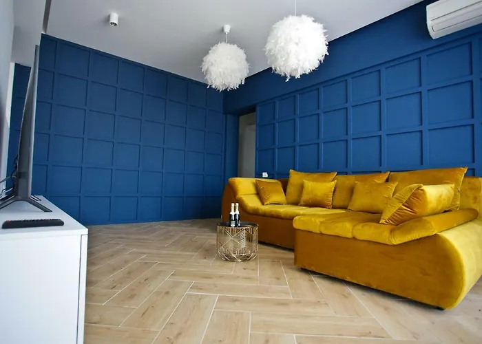 Ale's In The Center Bukurešť